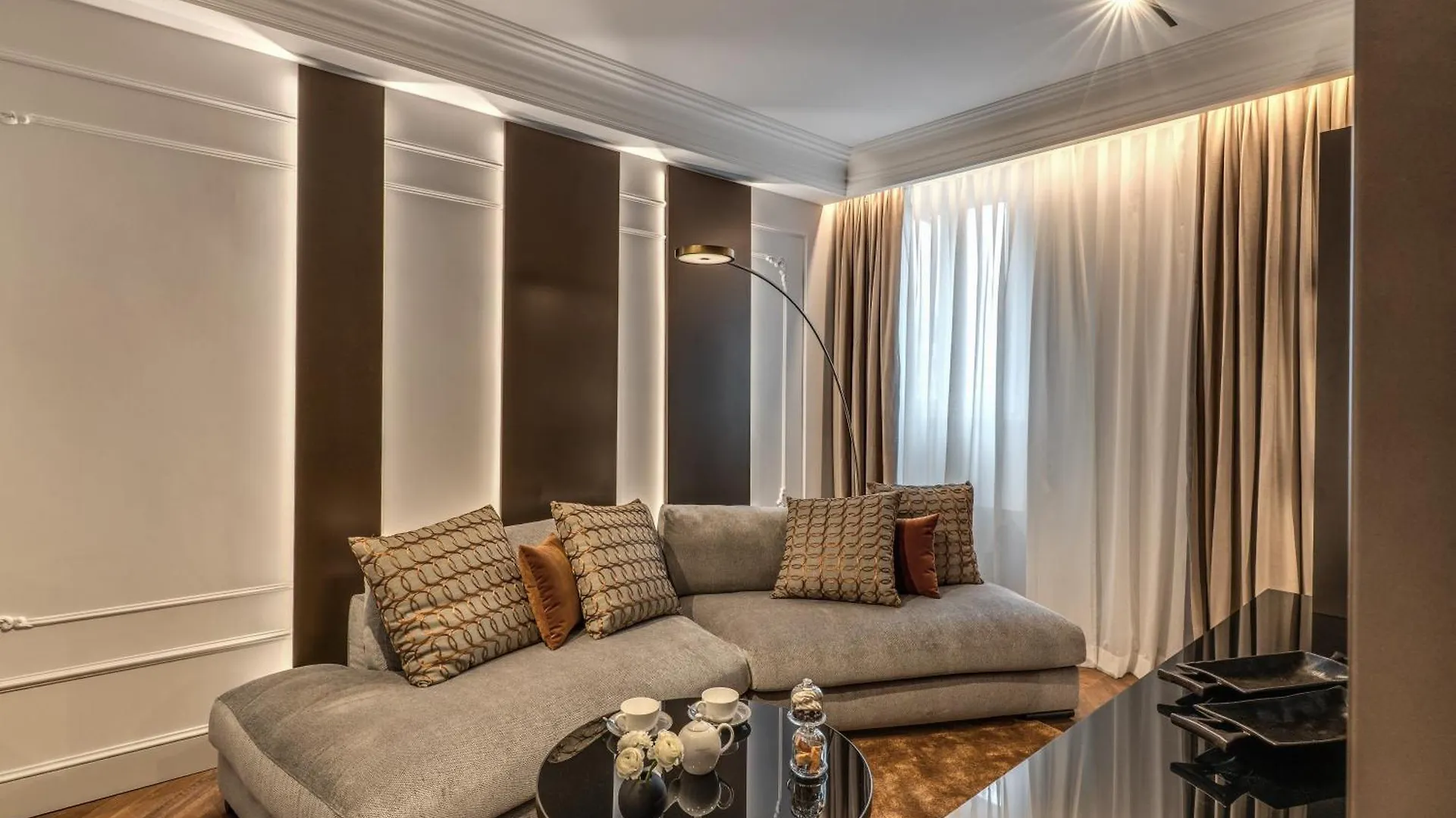Eitch Borromini Palazzo Pamphilj Hotel