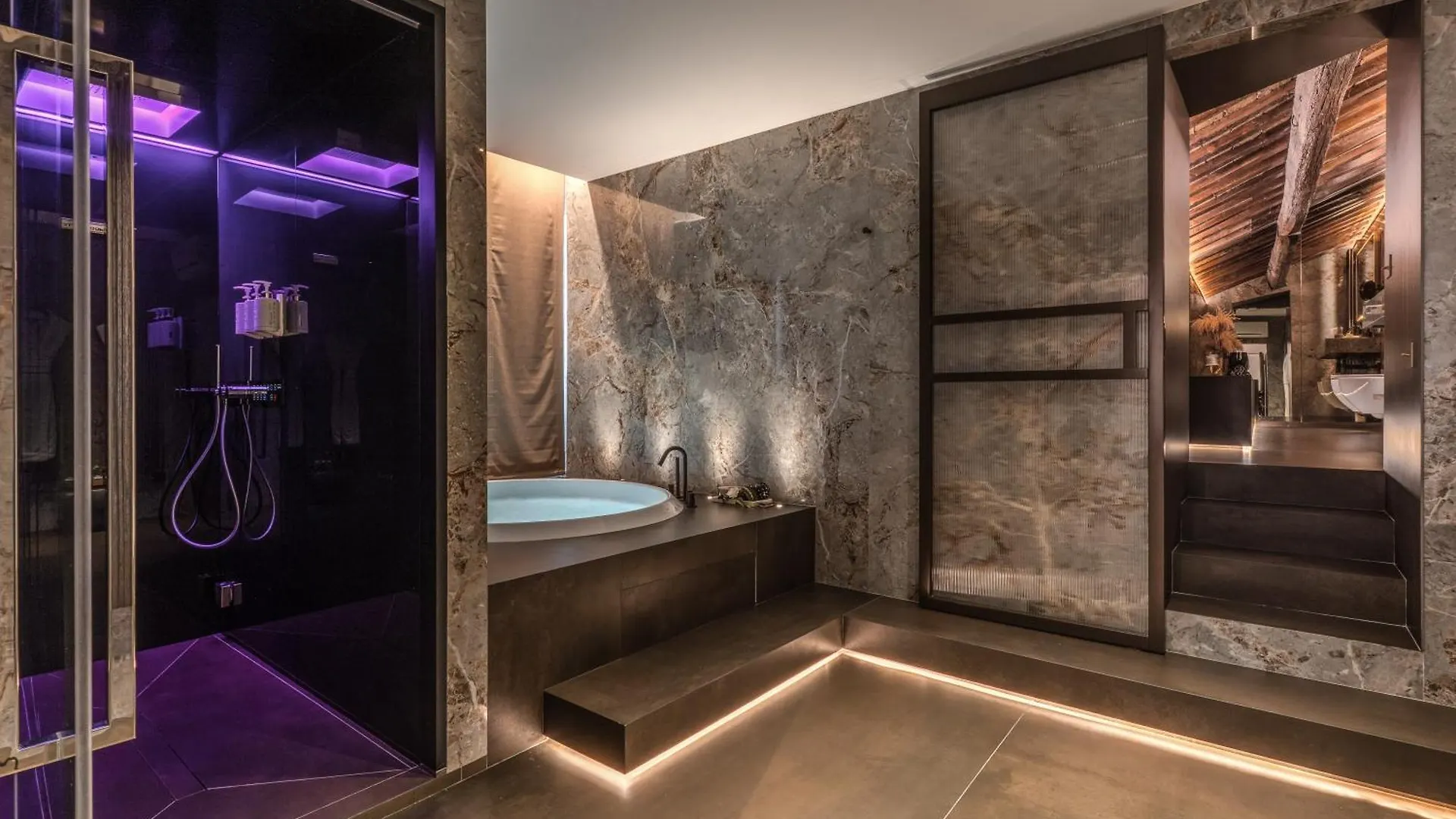 **** Hotel Eitch Borromini Palazzo Pamphilj Italien