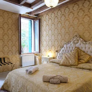  Appartement La Residenza Di Carlo Close To Piazza San Marco Italie