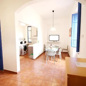 Colosseum Super Family Apartment