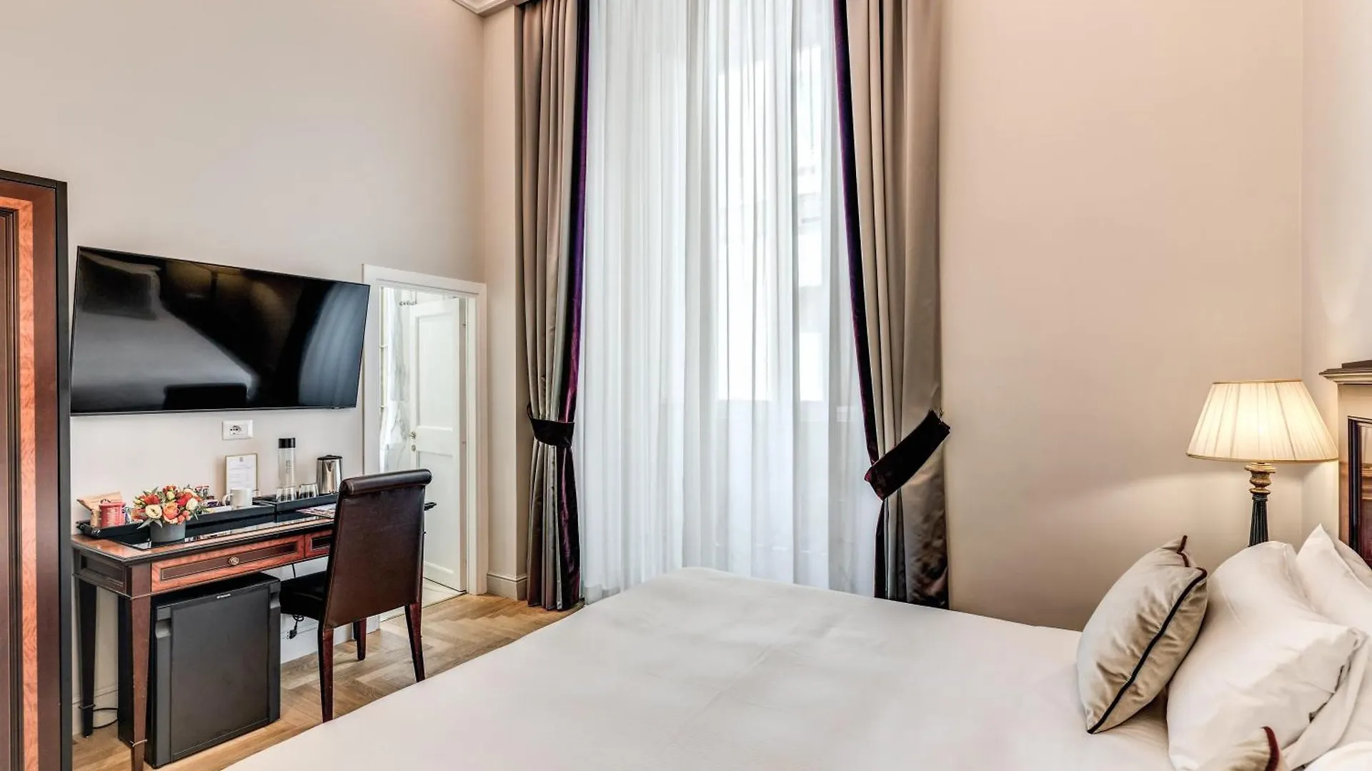 Hotel Eitch Borromini Palazzo Pamphilj
