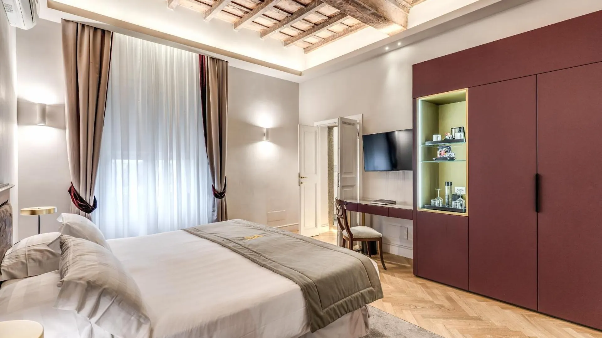 **** Hotel Eitch Borromini Palazzo Pamphilj Italy