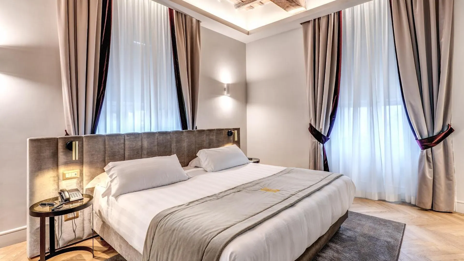Hotel Eitch Borromini Palazzo Pamphilj