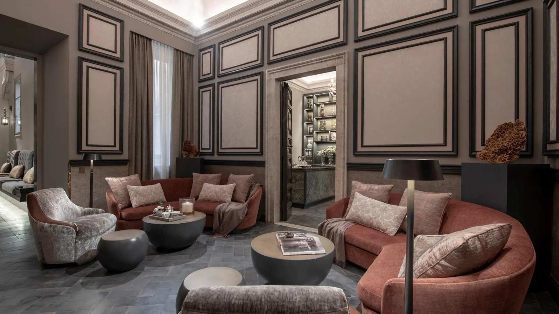 **** Hotel Eitch Borromini Palazzo Pamphilj Italy