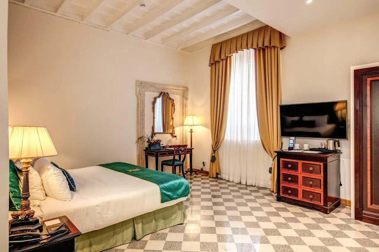 **** Hotel Eitch Borromini Palazzo Pamphilj Italy