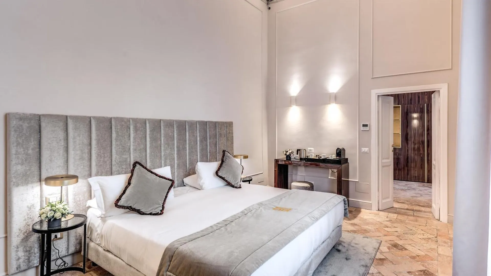 Hotel Eitch Borromini Palazzo Pamphilj Rome