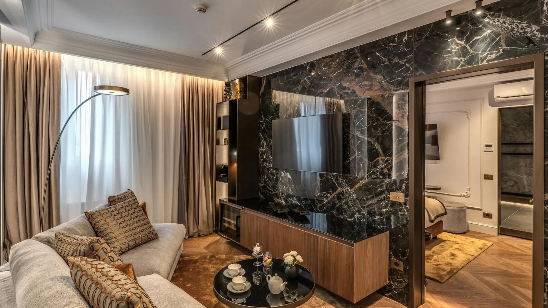Hotel Eitch Borromini Palazzo Pamphilj Rome