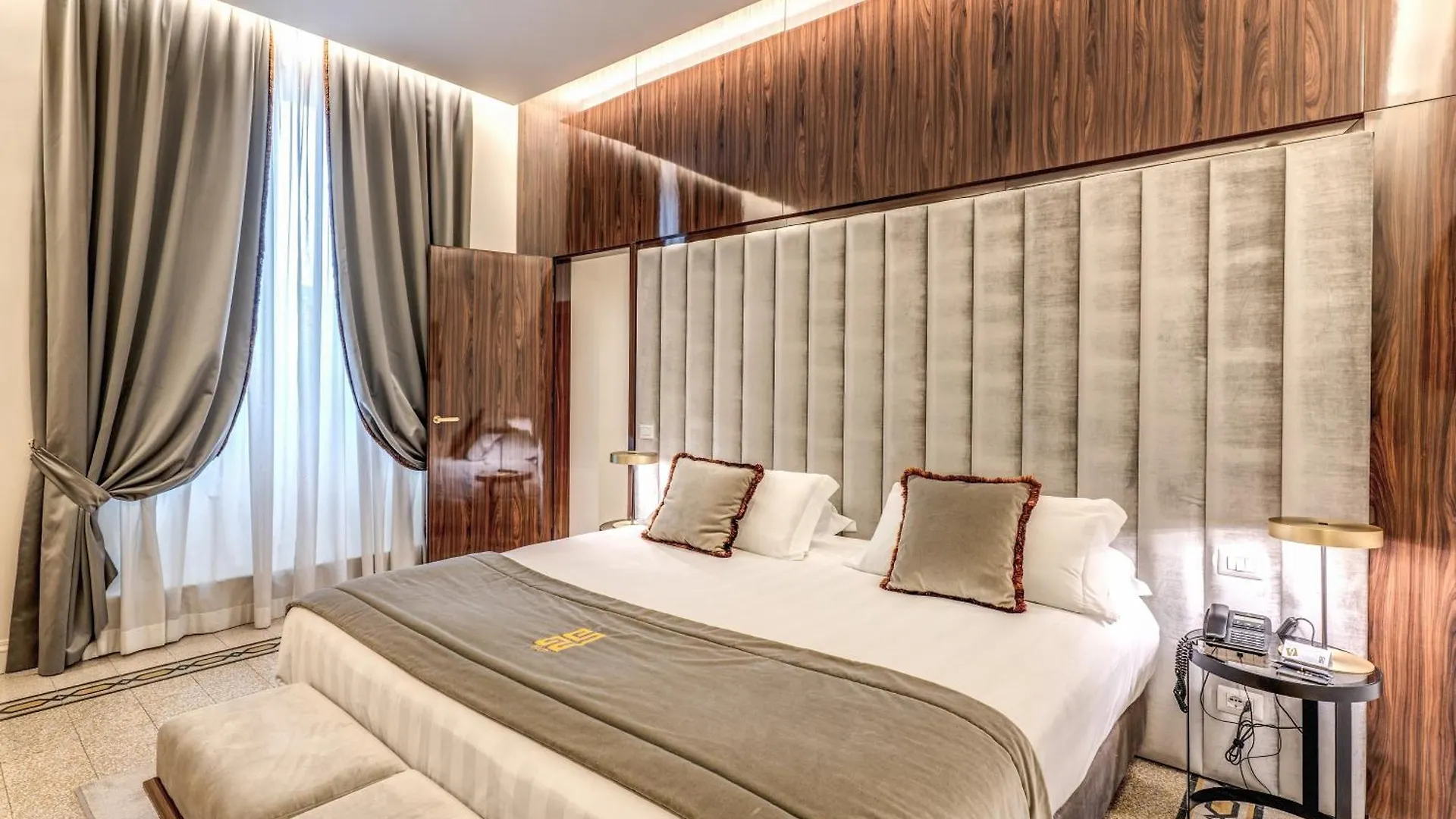 Hotel Eitch Borromini Palazzo Pamphilj 4*, Rome Italie