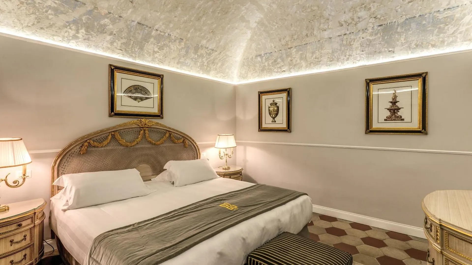 Hotel Eitch Borromini Palazzo Pamphilj